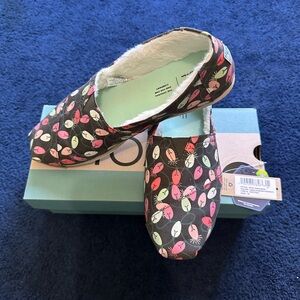 TOMS Women's Christmas Light Slip-On Shoes